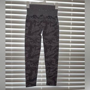 NVGTN grey camo seamless leggings